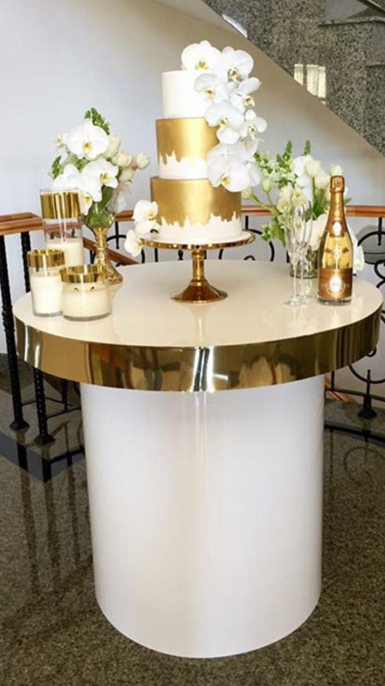 All That Glitters Is Definitely Gold With These Stunning Wedding Rentals Eventaccents